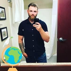 Meet your Posher, Jonathan